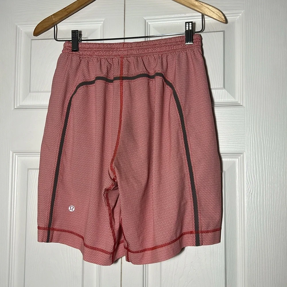 Lululemon Men’s Pacebreaker Shorts S